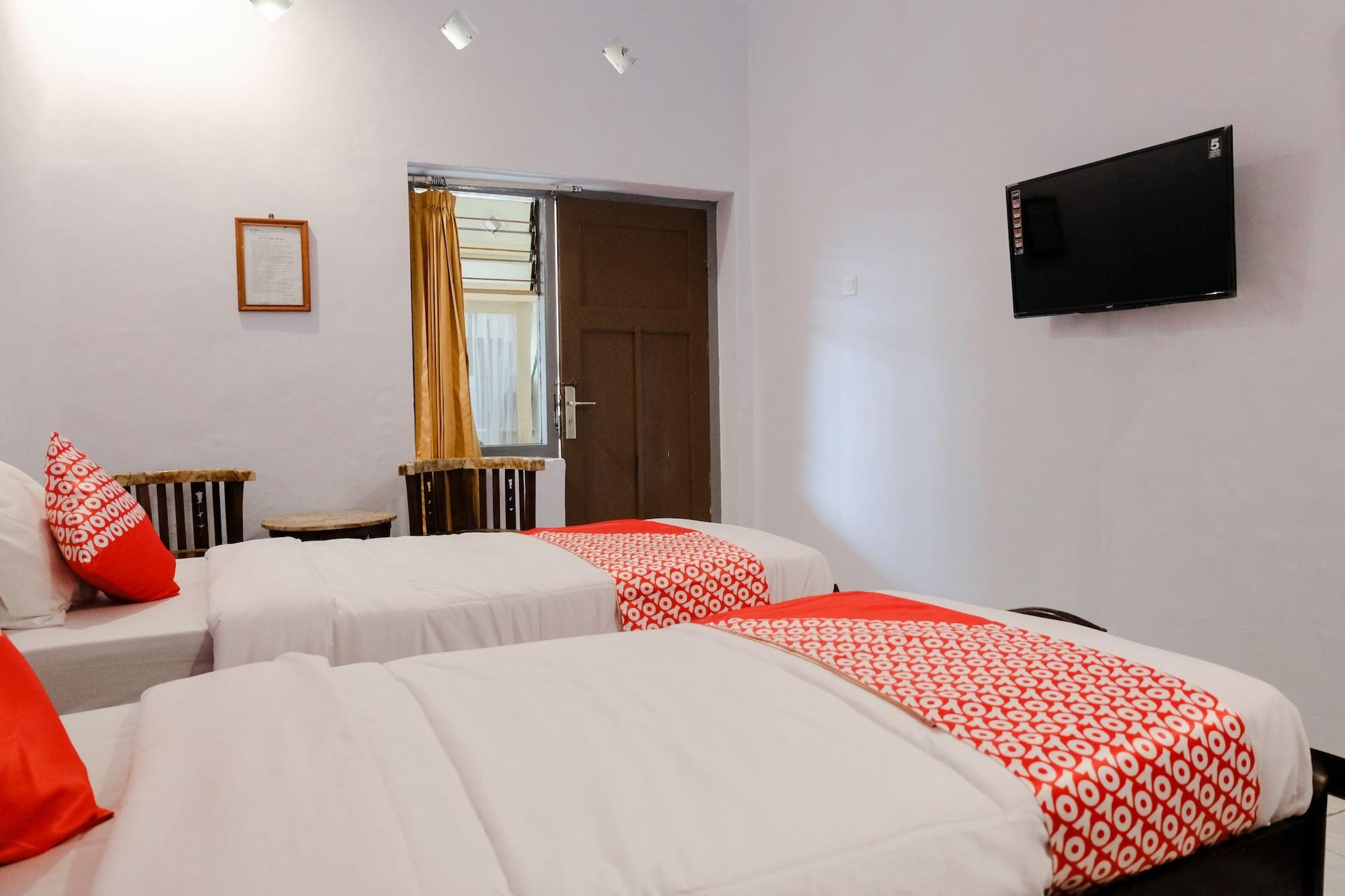 OYO 1036 Hotel Palem 1 Malang Exterior foto