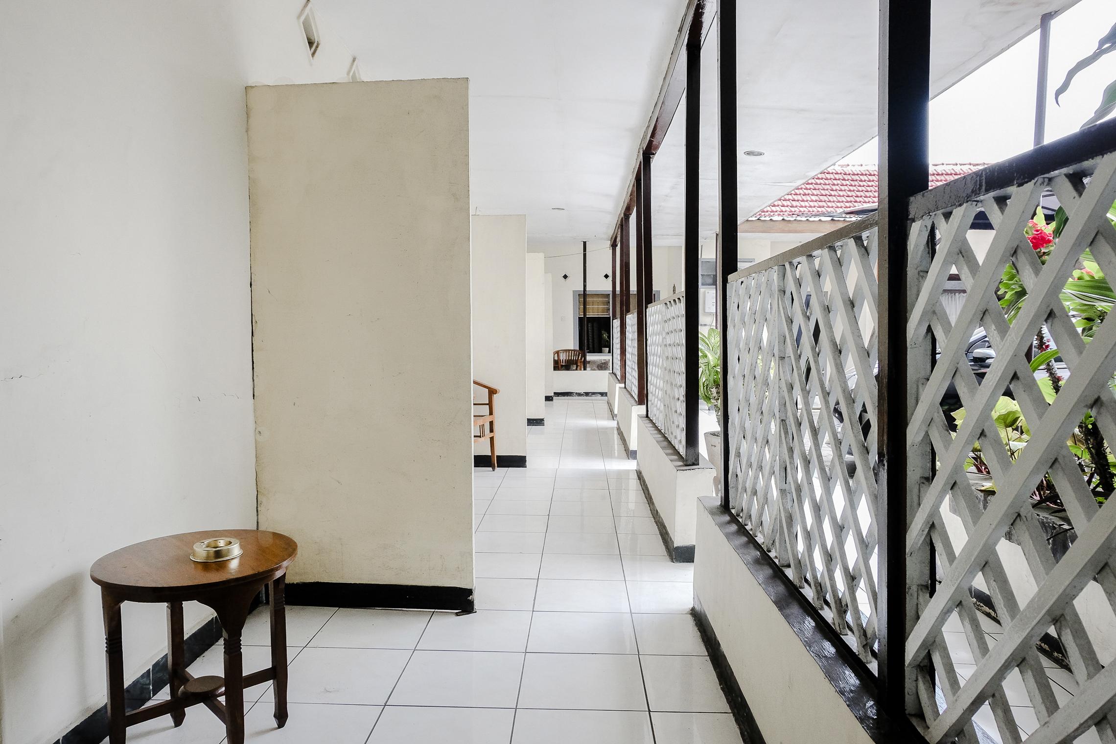 OYO 1036 Hotel Palem 1 Malang Exterior foto